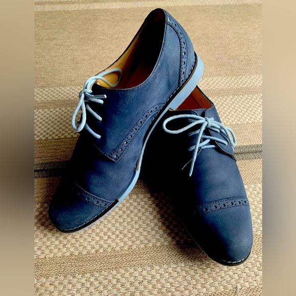 Cole Haan oxfords size 6 - Picture 1 of 2